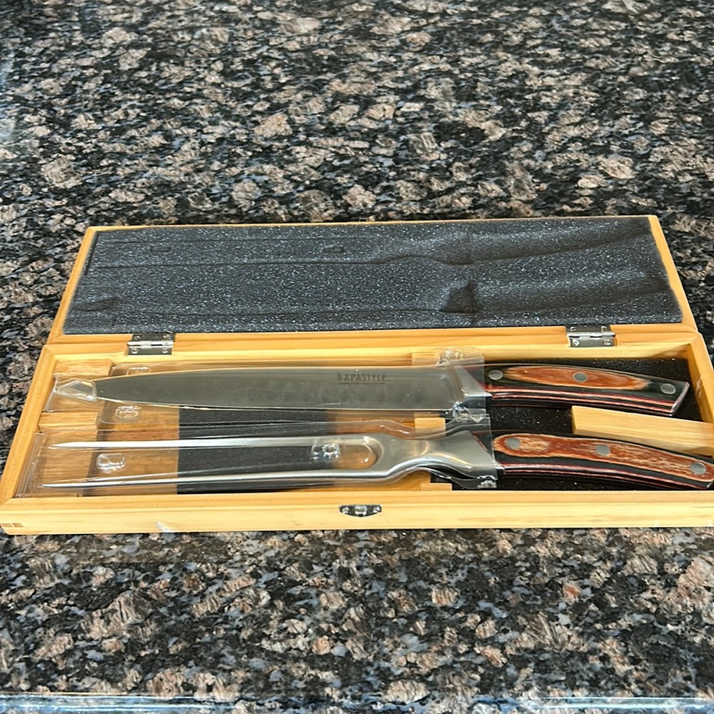 NAPA STYLE 2-PIECE CARVING KNIFE SET